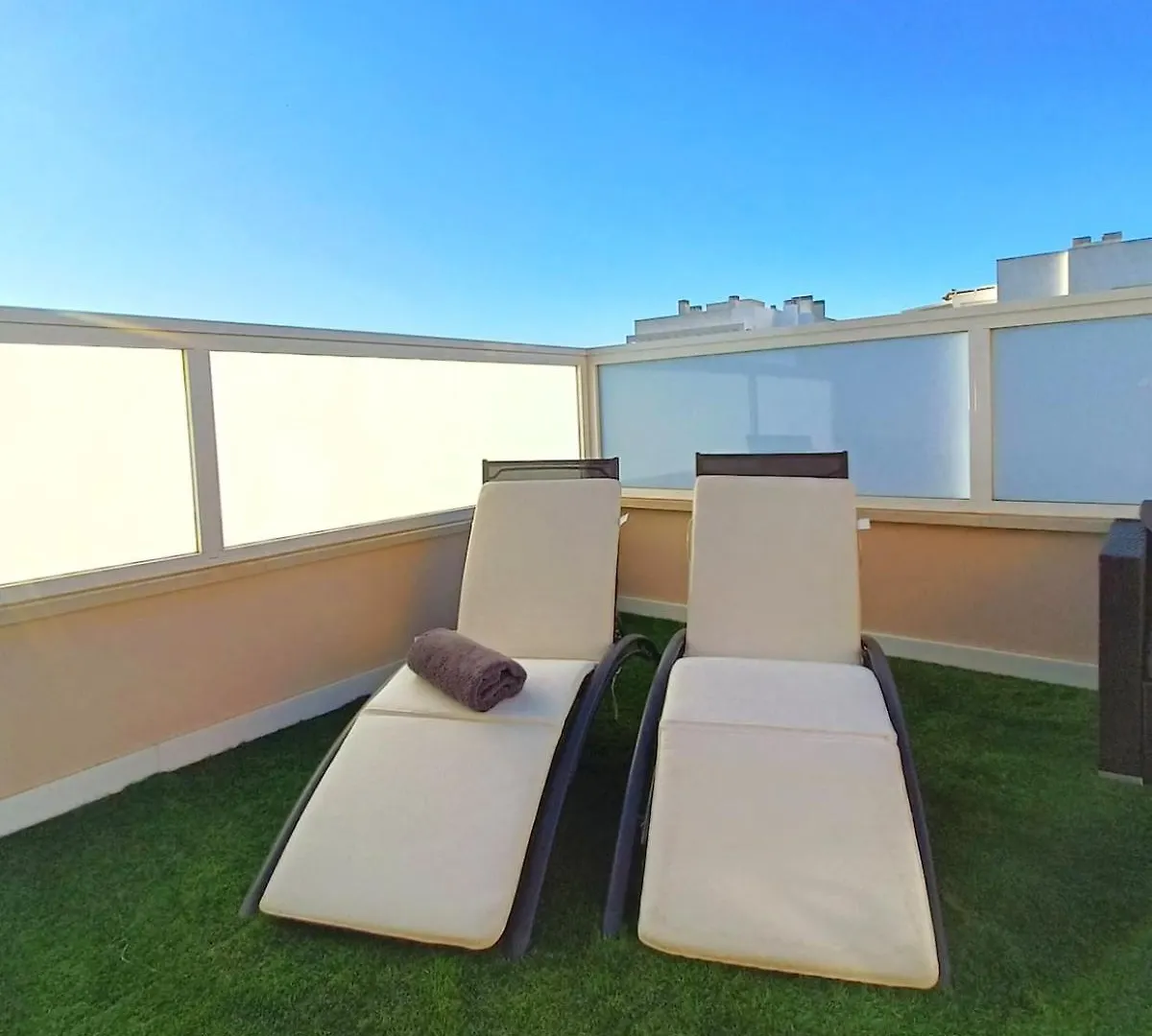 Atenas Suite, 2 Hab, Terraza, Piscina Y Playa A 3 Min Almeria 0*,