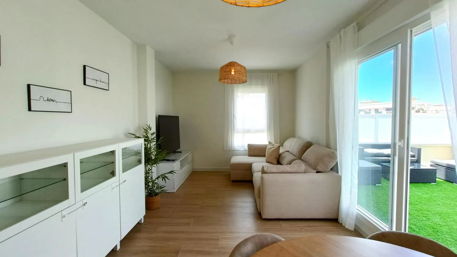 Apartment Atenas Suite, 2 Hab, Terraza, Piscina Y Playa A 3 Min Almeria